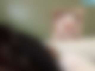 thickfreakylatina's Live Sex Cam Show