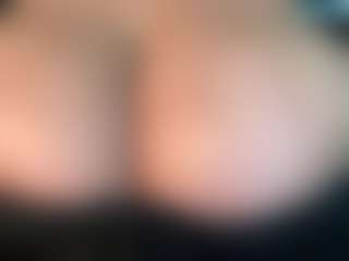 thickfreakylatina's Live Sex Cam Show