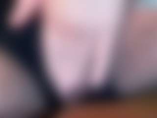thickfreakylatina's Live Sex Cam Show