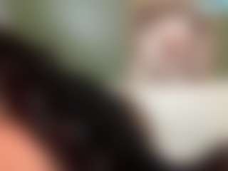 thickfreakylatina's Live Sex Cam Show