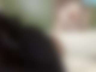 thickfreakylatina's Live Sex Cam Show