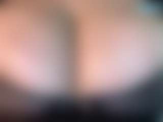 thickfreakylatina's Live Sex Cam Show