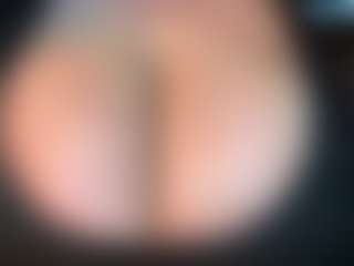 thickfreakylatina's Live Sex Cam Show