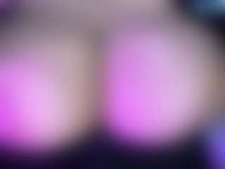 thickfreakylatina's Live Sex Cam Show