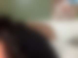 Live cam show with thickfreakylatina - Squirt Curvy on Gym Cam Girls