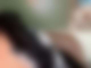 thickfreakylatina's Live Sex Cam Show