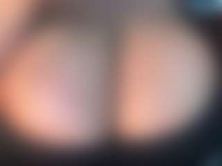 thickfreakylatina's Live Sex Cam Show