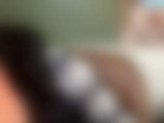 thickfreakylatina's Live Sex Cam Show