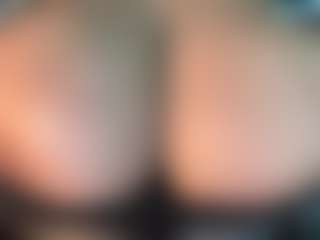 thickfreakylatina's Live Sex Cam Show