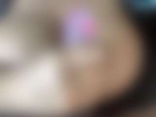 thickfreakylatina's Live Sex Cam Show