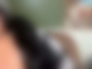 thickfreakylatina's Live Sex Cam Show