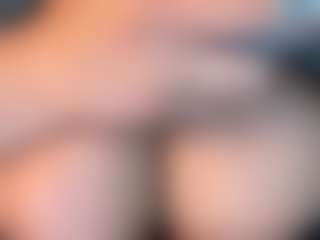 thickfreakylatina's Live Sex Cam Show