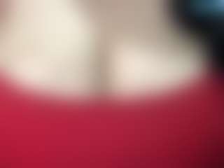 thickfreakylatina's Live Sex Cam Show