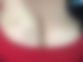 thickfreakylatina's Live Sex Cam Show