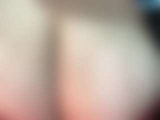 thickfreakylatina's Live Sex Cam Show