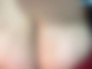 thickfreakylatina's Live Sex Cam Show