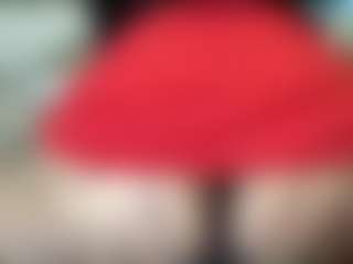 thickfreakylatina's Live Sex Cam Show
