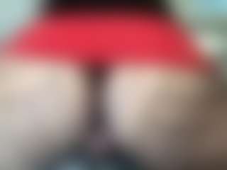 thickfreakylatina's Live Sex Cam Show
