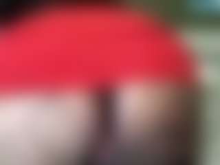 thickfreakylatina's Live Sex Cam Show