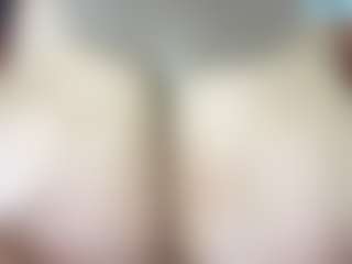 thickfreakylatina's Live Sex Cam Show