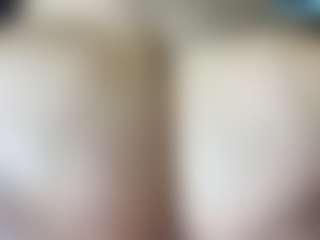 thickfreakylatina's Live Sex Cam Show