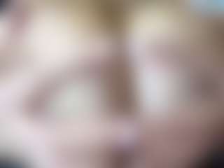 thickfreakylatina's Live Sex Cam Show