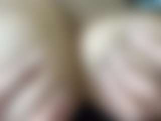 thickfreakylatina's Live Sex Cam Show