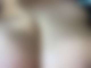thickfreakylatina's Live Sex Cam Show