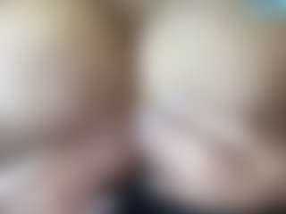 thickfreakylatina's Live Sex Cam Show
