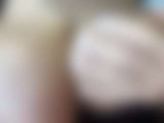 thickfreakylatina's Live Sex Cam Show