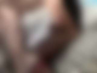 thickfreakylatina's Live Sex Cam Show