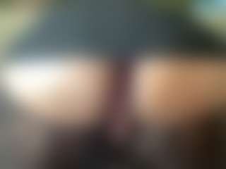 thickfreakylatina's Live Sex Cam Show