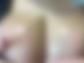 thickfreakylatina's Live Sex Cam Show