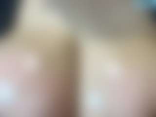 thickfreakylatina's Live Sex Cam Show