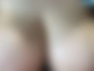 thickfreakylatina's Live Sex Cam Show