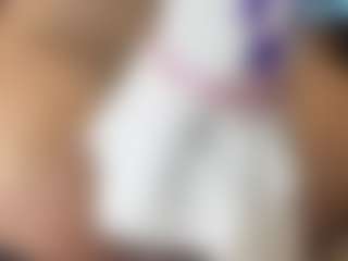thickfreakylatina's Live Sex Cam Show