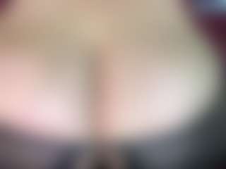 thickfreakylatina's Live Sex Cam Show