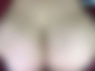thickfreakylatina's Live Sex Cam Show