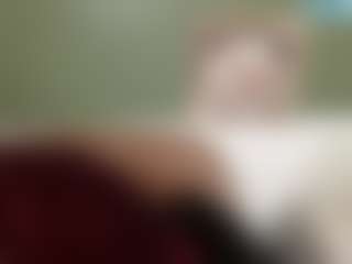 thickfreakylatina's Live Sex Cam Show