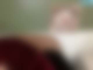 thickfreakylatina's Live Sex Cam Show
