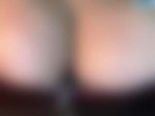 thickfreakylatina's Live Sex Cam Show