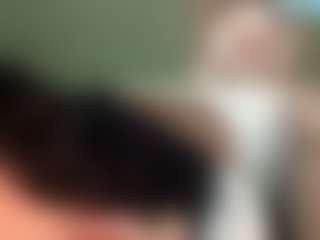 thickfreakylatina's Live Sex Cam Show