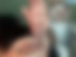 thickfreakylatina's Live Sex Cam Show
