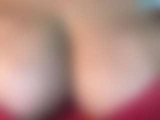 thickfreakylatina's Live Sex Cam Show
