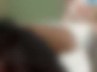 thickfreakylatina's Live Sex Cam Show