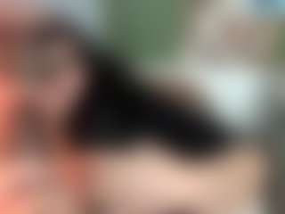 thickfreakylatina's Live Sex Cam Show