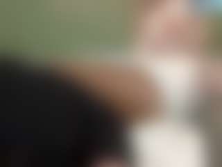 thickfreakylatina's Live Sex Cam Show