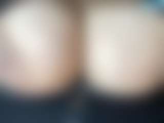 thickfreakylatina's Live Sex Cam Show