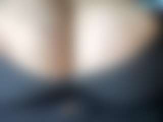 thickfreakylatina's Live Sex Cam Show