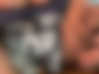 thickfreakylatina's Live Sex Cam Show